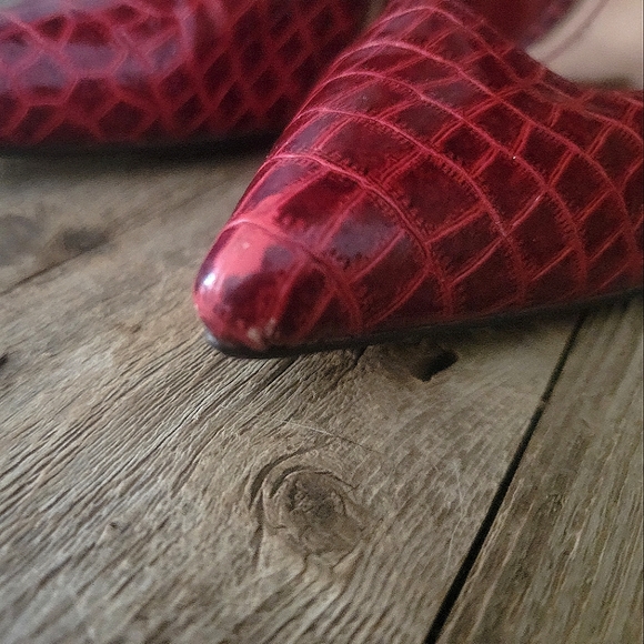 Red heels - Picture 5 of 6